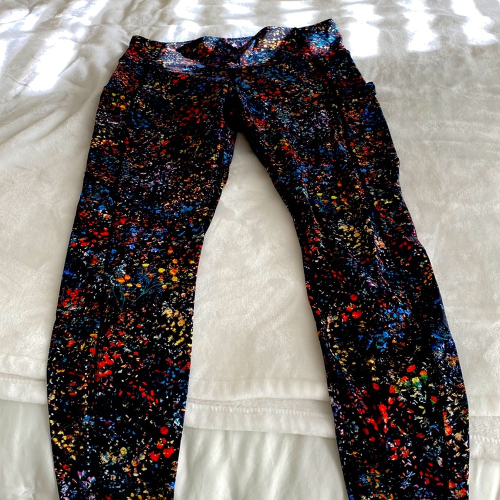 Gently worn stash pocket size 12 tag is cut out…